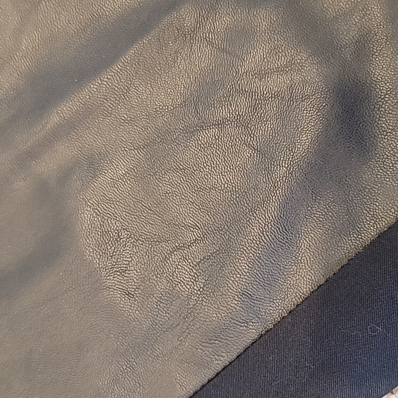 Pencil Skirt - Picture 2 of 3